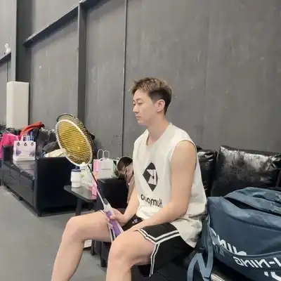 李诚